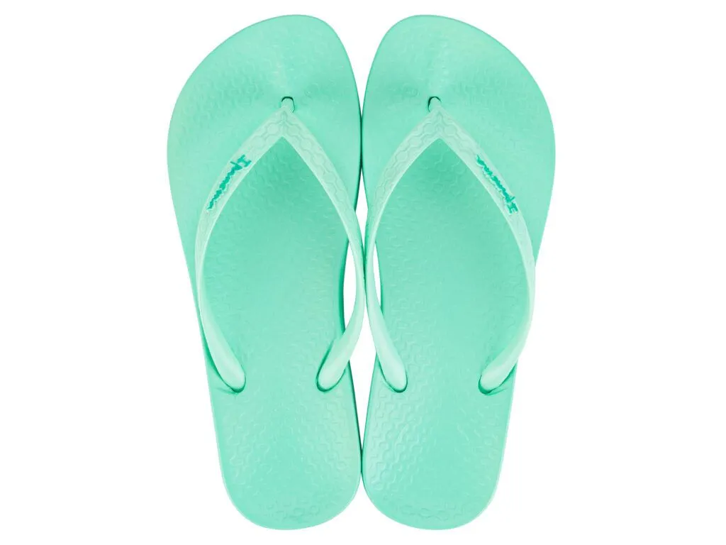 Ipanema anatomic colors light green